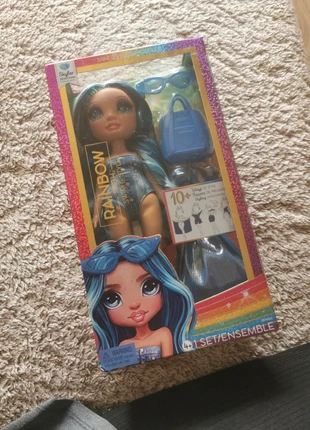 Poupée rainbow high skaler, marque: Rainbow, état: Neuf avec étiquette, taille: 4 ans / 104 cm, 16,00 €, 17,50 € Protection acheteurs incluse