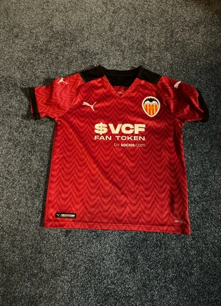 Valencia c.f football top, brand: mystery football top, condition: Very good, size: 10 years / 140 cm, £5.00, £5.70 includes Buyer Protection