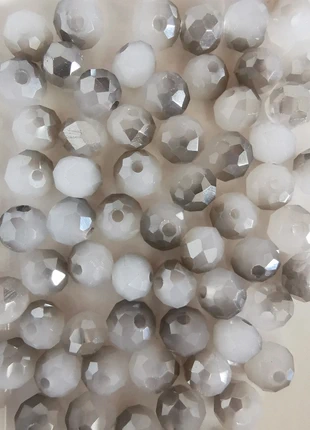 50 perles à facettes 4mm R100, état: Très bon état, 1,50 €, 2,28 € Protection acheteurs incluse