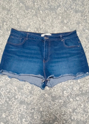 Vaquero corto azul Primark talla 48 Y2k- curvy /, marca: Primark, estado: Muito bom, tamanho: 4XL / 48 / 20, €6.90, €7.95 inclui Proteção do Comprador