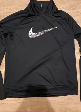 Nike Performance Run MDLYR long sleeved top/ Haut à manches longues Nike Running, marke: Nike Performance, zustand: Neu, größe: S, 17,00 €, 18,55 € inklusive Vinted-Käuferschutz