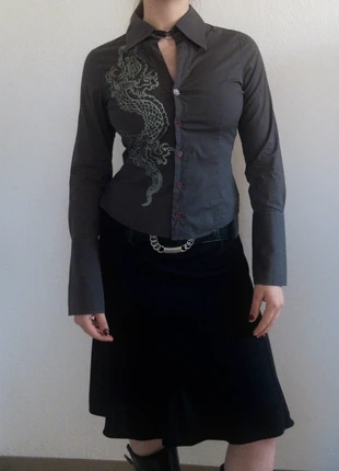 vintage y2k graphic shirt, brand: Dept, condizioni: Ottime, taglia: XS / IT 38 / EU 34, €12.00, €13.30 include la Protezione acquisti