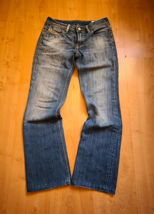 Jean Diesel modèle Bebel taille W27 L32 bleu, brand: Diesel, condition: Good, size: S / 36 / 8, €25.00, €26.95 includes Buyer Protection