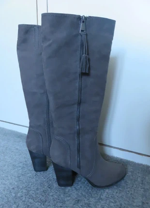 lange laarzen met hak, merk: Graceland, staat: Nieuw zonder prijskaartje, maat: 38, € 10,00, € 11,20 inclusief Kopersbescherming