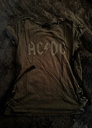 T-shirt AC/DC noir rock avec laçage - Taille S, marca: sans marque, estado: Muy bueno, tamaño: S / 36 / 8, 3,00 €, 3,85 € Protección al comprador incluida