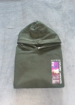 Sweat à capuche Zara Vert Foncé 11-12ans (152 cm), marque: Zara, état: Très bon état, taille: 12 ans / 152 cm, 3,00 €, 3,85 € Protection acheteurs incluse