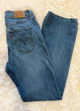 Jean Lévi’s Classic Boot W26/FR36, marque: Levi's, état: Bon état, taille: S / 36 / 8, 19,90 €, 21,60 € Protection acheteurs (Pro) incluse