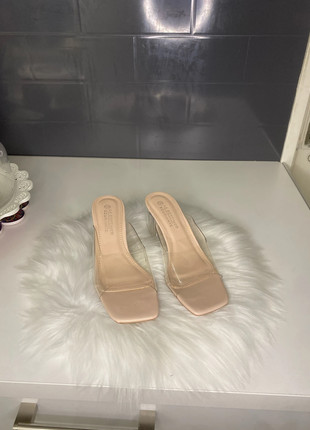 Mules à talon, zustand: Neu, mit Etikett, größe: 40, 12,99 €, 14,34 € inklusive Vinted-Käuferschutz