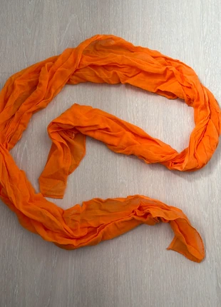 Foulard orange 🌿, zustand: Sehr gut, 4,00 €, 4,90 € inklusive Vinted-Käuferschutz