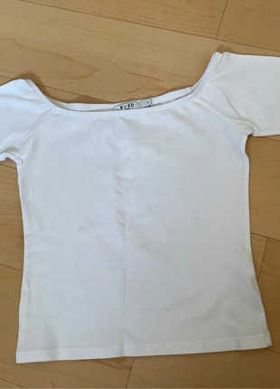 Schulterfrei Top, marke: NA-KD, zustand: Sehr gut, größe: S / 36 / 8, 2,00 €, 2,80 € inklusive Vinted-Käuferschutz