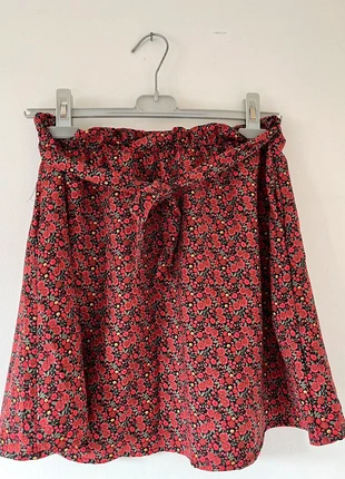 Jupe fleurie avec ceinture Kiabi taille 36, brand: Kiabi, condition: Very good, size: S / 36 / 8, €5.00, €5.95 includes Buyer Protection