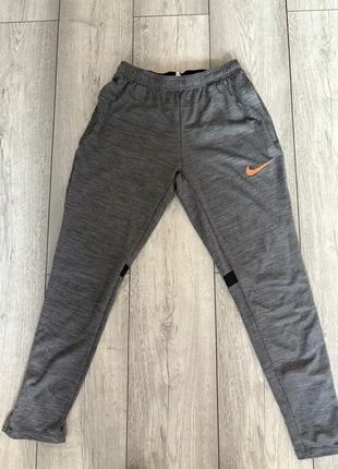 Bundles of men’s joggers, brand: Nike, condition: Very good, size: S, £20.00, £21.70 includes Buyer Protection