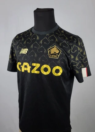 Maillot football LOSC Lille 2023/24 third noir doré New Balance Cazoo officiel Ligue 1, marque: New Balance, état: Très bon état, taille: M, 35,00 €, 37,45 € Protection acheteurs (Pro) incluse