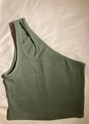 Crop top moulant asymétrique, brand: Zara, condition: Very good, size: XS / 34 / 6, €2.00, €2.80 includes Buyer Protection