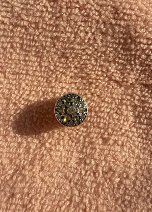 Silber Pandora Blüten Anhänger mit Zirkonia Steinen, marke: Pandora, zustand: Gut, 11,00 €, 12,25 € inklusive Vinted-Käuferschutz