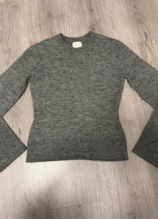 H&M getailleerde knit trui grijs, marca: H&M, estado: Muito bom, tamanho: XS / 34 / 6, €9.99, €11.19 inclui Proteção do Comprador