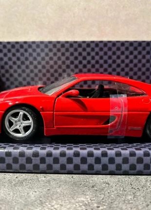 Ferrari F 355 modelauto, merk: Shell, staat: Nieuw zonder prijskaartje, maat: 6 jaar / 116 cm, € 17,50, € 19,08 inclusief Kopersbescherming