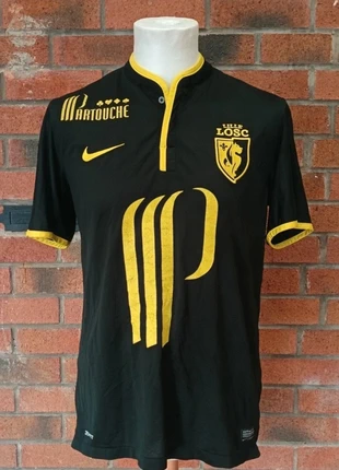 Maillot LOSC Lille 2013/2014, marke: Nike, zustand: Zufriedenstellend, größe: M, 12,00 €, 13,30 € inklusive Vinted-Käuferschutz