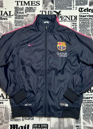 FC Barcelona × Nike Dri-Fit Jacket Qatar Airways Era Authentic Football Vintage #014, brand: Nike, condizioni: Ottime, taglia: M / IT 42 / EU 38, €45.00, €47.95 include la Protezione acquisti