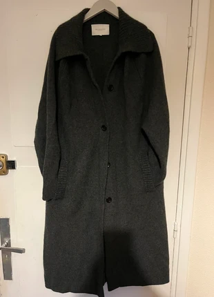 Gilet Manteau Éric Bompard, marke: Eric Bompard, zustand: Sehr gut, größe: XL / 42 / 14, 480,00 €, 504,70 € inklusive Vinted-Käuferschutz