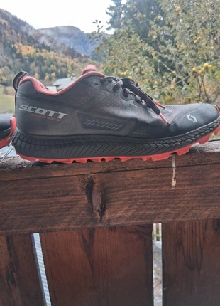 Chaussure Scott de trail, marca: Scott, estado: Muito bom, tamanho: 40.5, €15.00, €16.45 inclui Proteção do Comprador
