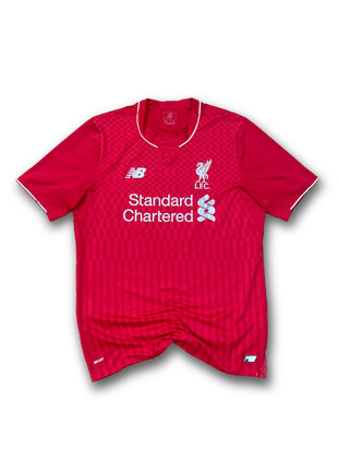 Maillot New Balance Liverpool 2015 2016 taille M, marque: New Balance, état: Bon état, taille: M, 29,95 €, 32,15 € Protection acheteurs incluse