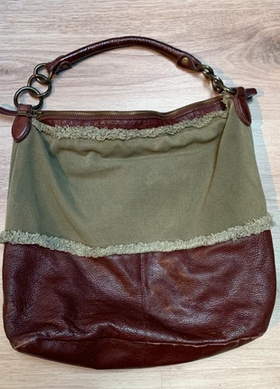 Sac en cuir ni-matière marron vert fairycore, marca: Liebeskind, estado: Bueno, 20,00 €, 21,70 € Protección al comprador incluida
