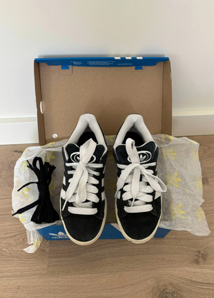 Adidas Campus 00s + atacadores novos, marque: adidas, état: Très bon état, taille: 39, 79,99 €, 84,69 € Protection acheteurs incluse