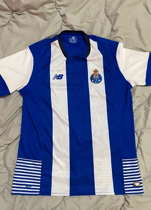 Maglia Porto Home 2015/16 (XXL), marke: New Balance, zustand: Sehr gut, größe: XXL, 30,00 €, 32,20 € inklusive Vinted-Käuferschutz