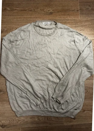 Sweat Col Rond Calvin Klein Gris / Blan Homme Taille XXL, marque: Calvin Klein, état: Très bon état, taille: XXL, 10,00 €, 11,20 € Protection acheteurs incluse