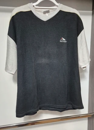 Tee shirt col en V, brand: Base, condition: Satisfactory, size: XL, €1.00, €1.75 includes Buyer Protection