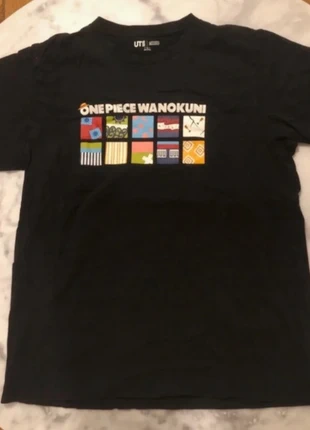 T-shirt One Piece Wanokuni, merk: Uniqlo, staat: Heel goed, maat: S, € 4,99, € 5,94 inclusief Kopersbescherming