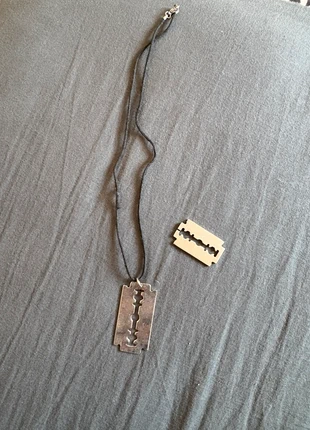 Collier + pendentif, brand: Rien, condition: Very good, €2.00, €2.80 includes Buyer Protection