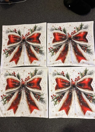 Set of 4 beautiful Christmas cushion covers ( Bows ) 45cm x 45cm, condition: New with tags, size: 45 x 45 cm, £15.00, £16.45 includes Buyer Protection