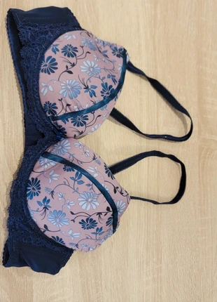 Soutien gorge bleu, marque: Gorteks, état: Neuf sans étiquette, taille: 90B, 2,00 €, 2,80 € Protection acheteurs incluse