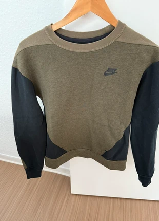 Nike Sweatshirt Khaki Schwarz M unisex, merk: Nike, staat: Heel goed, maat: M, € 12,00, € 13,30 inclusief Kopersbescherming