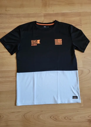 T-shirt basique noir, blanc, orange taille m (gemo), brand: Gémo, condizioni: Ottime, taglia: M, €2.00, €2.80 include la Protezione acquisti