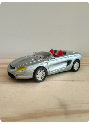 Ford Mustang Mach III Concept Convertible 1/43 (1997) Die-Cast, marke: Ford, zustand: Sehr gut, größe: Einheitsgröße, 8,00 €, 9,10 € inklusive Vinted-Käuferschutz