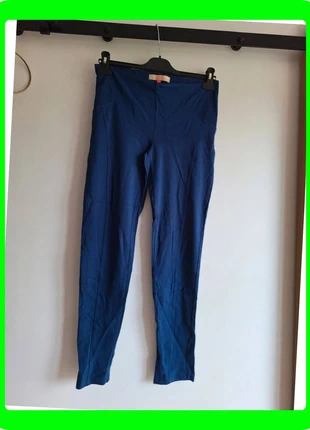 Legging 41 bleu marine Cache Cache T40, marque: Cache Cache, état: Très bon état, taille: L / 40 / 12, 4,00 €, 4,90 € Protection acheteurs (Pro) incluse