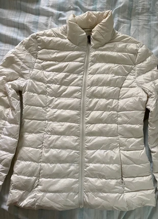 Doudoune Jott blanche, marke: Jott, zustand: Sehr gut, größe: XS / 34 / 6, 47,00 €, 50,05 € inklusive Vinted-Käuferschutz