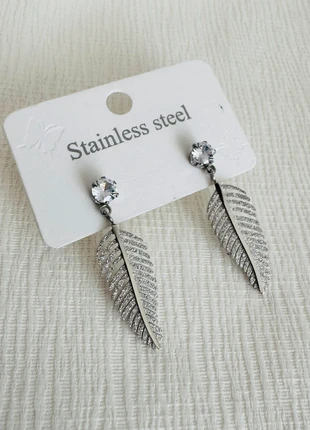 Boucles d’oreilles tendance feuilles acier inoxydable zirconium, marque: Tendance, état: Neuf avec étiquette, 6,90 €, 7,95 € Protection acheteurs incluse