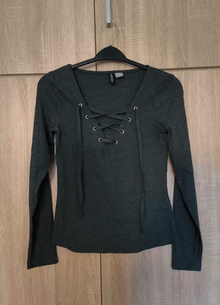 Camisola cinza H&M, marca: H&M, estado: Nuevo sin etiquetas, tamaño: S / 36 / 8, 2,85 €, 3,69 € Protección al comprador incluida