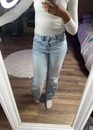 Jeans Stradivarius, marca: Stradivarius, estado: Muito bom, tamanho: S / 36 / 8, €15.00, €16.45 inclui Proteção do Comprador