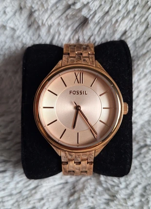 Montre Fossil à quartz entièrement en or rose, marque: Fossil, état: Très bon état, taille: 30–38 mm, 30,00 €, 32,20 € Protection acheteurs incluse