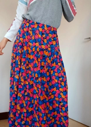 Superbe jupe longue large fleurie vintage, marke: Vintage Dressing, zustand: Sehr gut, größe: Einheitsgröße, 10,50 €, 11,73 € inklusive Vinted-Käuferschutz