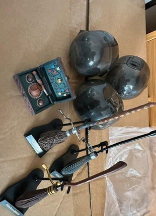 Harry Potter Gashapon ballai nimbus2001, merk: Harry Potter, staat: Nieuw met prijskaartje, maat: Prematuur, tot 44 cm, € 20,00, € 21,70 inclusief Kopersbescherming