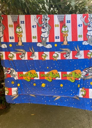 Tissus pour création bugs bunny, marca: Cartoon, estado: Muito bom, €15.00, €16.45 inclui Proteção do Comprador