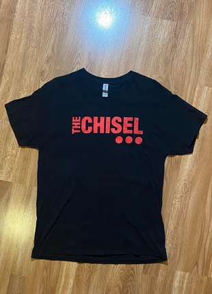 The Chisel T-shirt, marke: MERCH, zustand: Sehr gut, größe: L, 20,00 €, 21,70 € inklusive Vinted-Käuferschutz