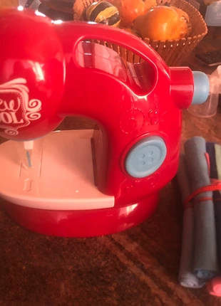Machine à coudre pour enfants, marca: Sew Cool, estado: Muito bom, tamanho: 4 anos / 104 cm, €5.00, €5.95 inclui Proteção do Comprador