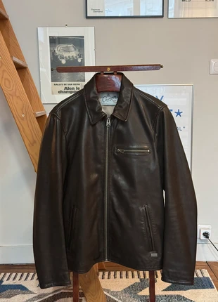 🧥 Veste / blouson en cuir Chevignon Original – Taille M, brand: Chevignon, condition: Very good, size: M, €110.00, €116.20 includes Buyer Protection